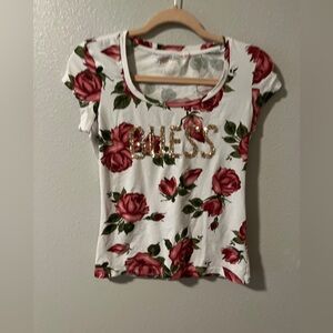 Vintage Guess Women's Rose Print Tee small- White and Red
